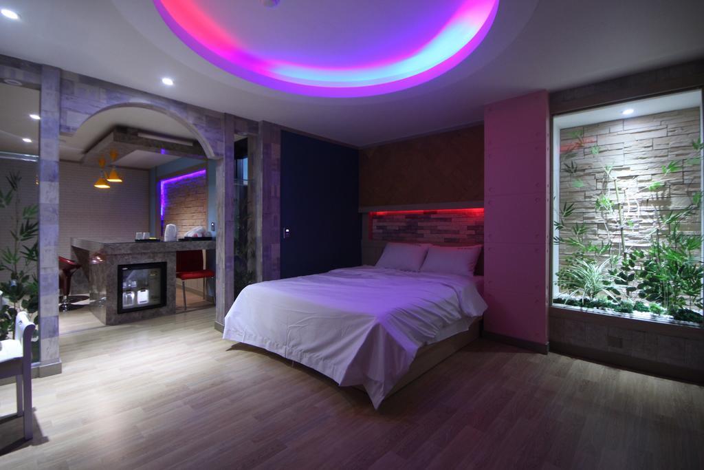 Pohang Wow Motel Rum bild